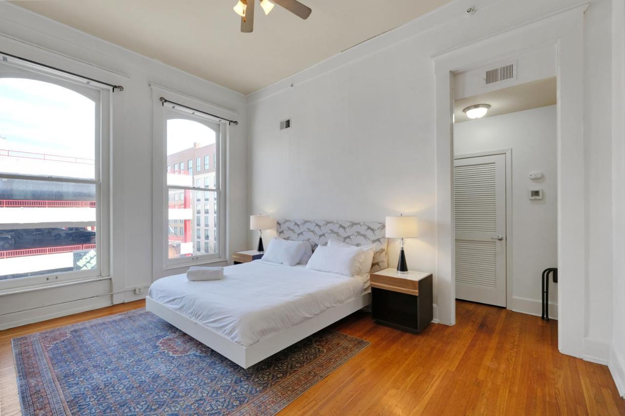 Apartment With King Bed In Downtown ルイスビル エクステリア 写真